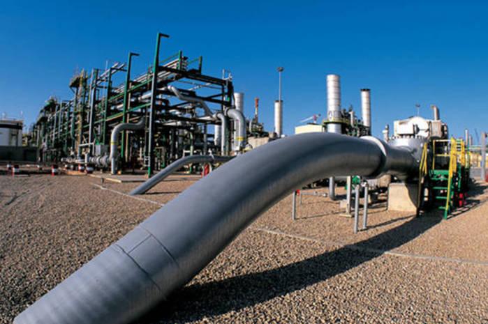 Eni cede a Snam il 49% dei gasdotti tra Algeria e Italia