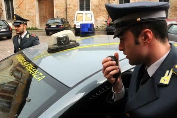 Messina, arrestato il &quot;re degli yacht di lusso&quot;: sequestrati beni per 4 milioni di euro