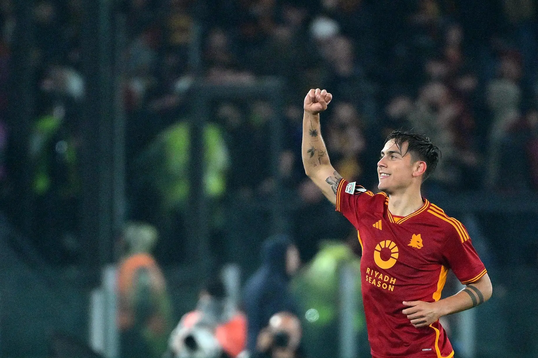 AS Roma's Paulo Dybala celebrates after scoring the 2-0 goal during the UEFA Europe League quarter final second leg soccer match between AS Roma and AC Milan at Olimpico stadium in Rome, Italy, 18 April 2024. ANSA/ETTORE FERRARI