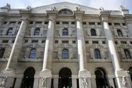 Piazza Affari (Ansa)