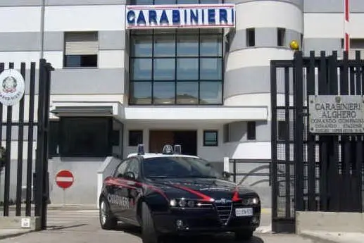 La caserma (foto carabinieri)