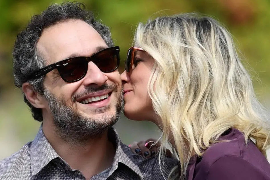 Claudio Santamaria e Francesca Barra (Ansa)