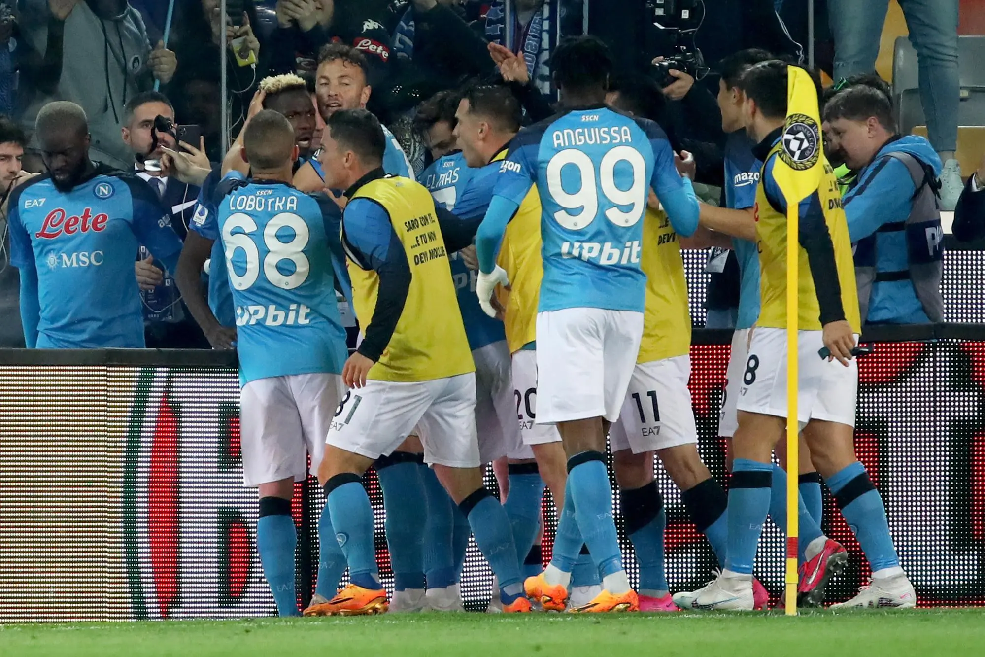 Napoli’s Victor Osimhen (L) jubilates with his teammates after scoring the goal during the Italian Serie A soccer match Udinese Calcio vs SSC Napoli at the Friuli - Dacia Arena stadium in Udine, Italy, 4 May 2023. ANSA / GABRIELE MENIS