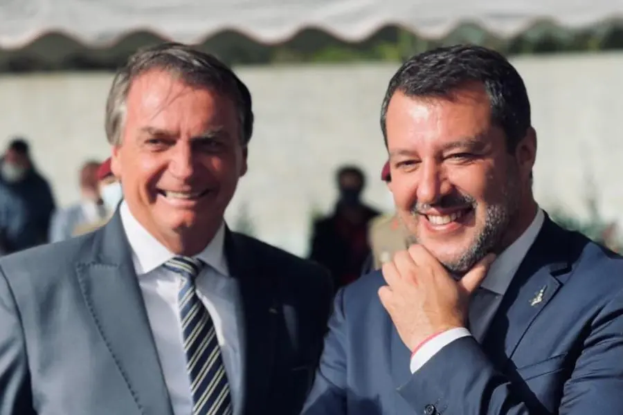 Jair Bolsonaro e Matteo Salvini a Pistoia (Ansa)