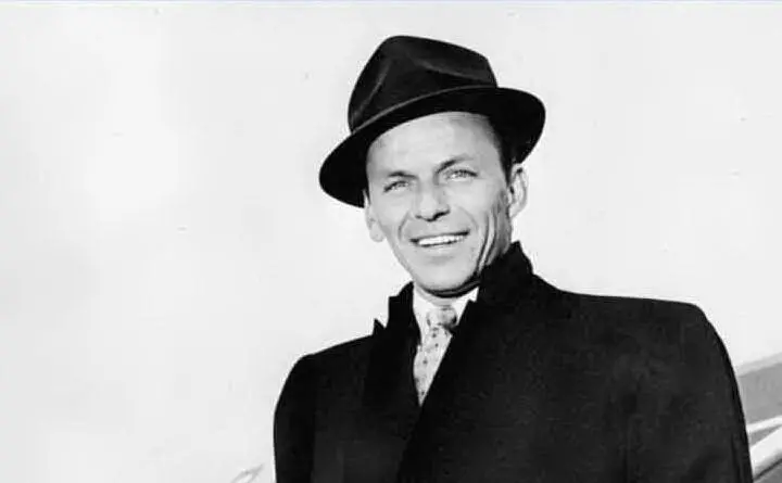 Il cantante, attore e comico aveva 82 anni