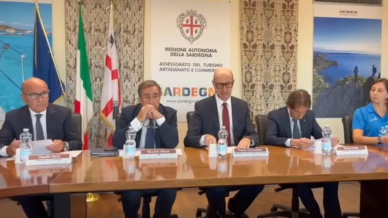 https://immagini.unionesarda.it/version/c:MWE1ODQxOGYtYmE4MS00:OGE5MjA4OWMtYThlZi00/image.webp?f=16:9