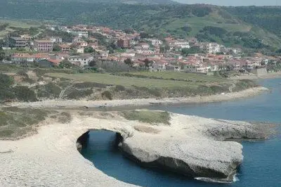 Un panorama di S'Archittu