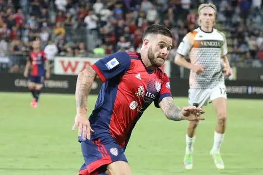 Nandez in azione (L'Unione Sarda - Max Solinas)