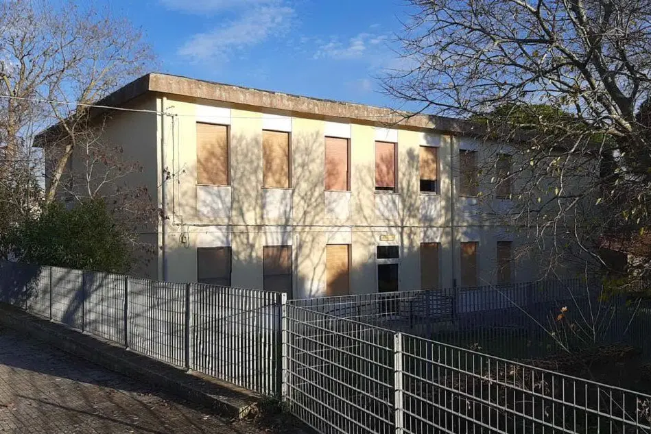La scuola primaria Eleonora d'Arborea di Olmedo (foto Tellini)