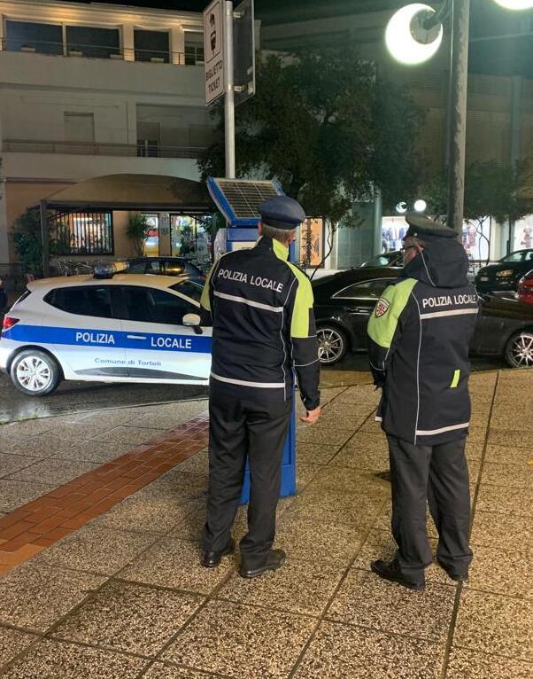 Parcheggi, il rebus controlli