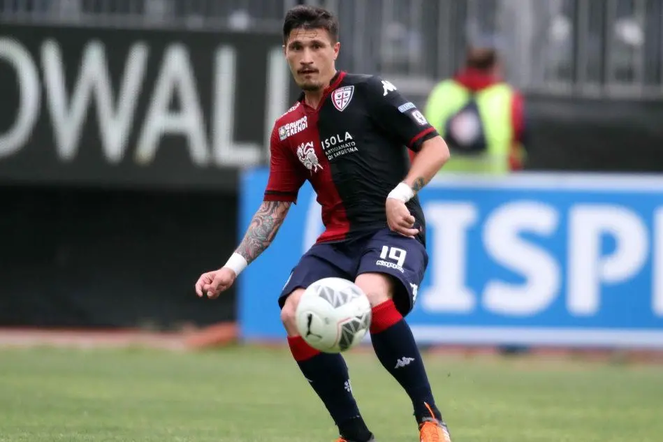 Il difensore del Cagliari Fabio Pisacane