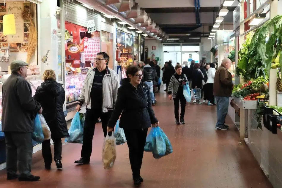Il mercato di via Quirra a Cagliari