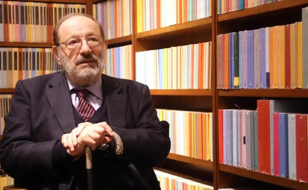 E Umberto Eco (foto Ansa e Wikipedia)