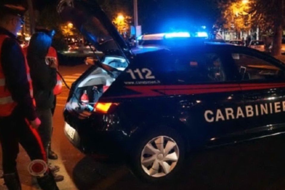Controlli notturni dei carabinieri della compagnia di Sanluri (foto Antonio Pintori)