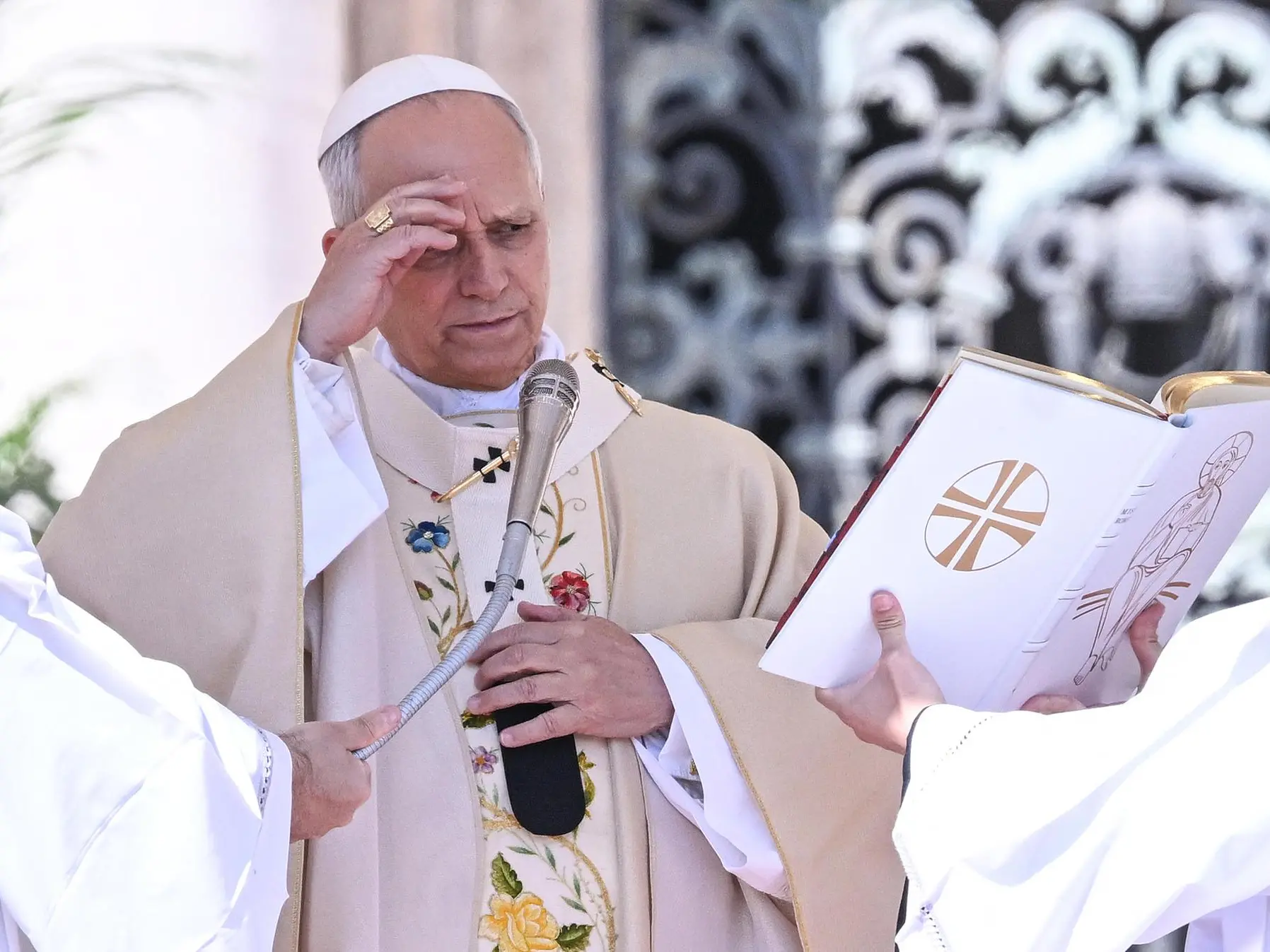 Pope Leo XIV presides the Holy mass on Easter day in Saint Peter's Square, Vatican City, 5 April 2026. ANSA/RICCARDO ANTIMIANI