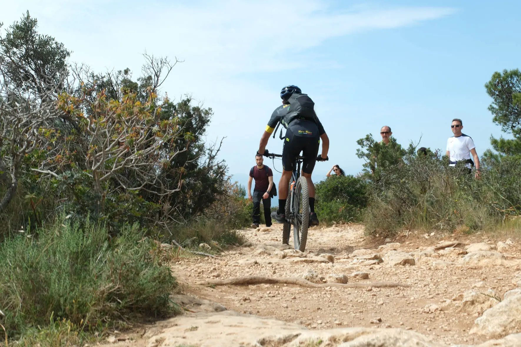 In bici sulla Sella del Diavolo