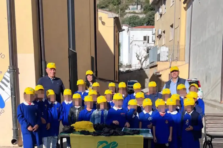 Gli studenti E Legambiente a Burgos (foto concessa)
