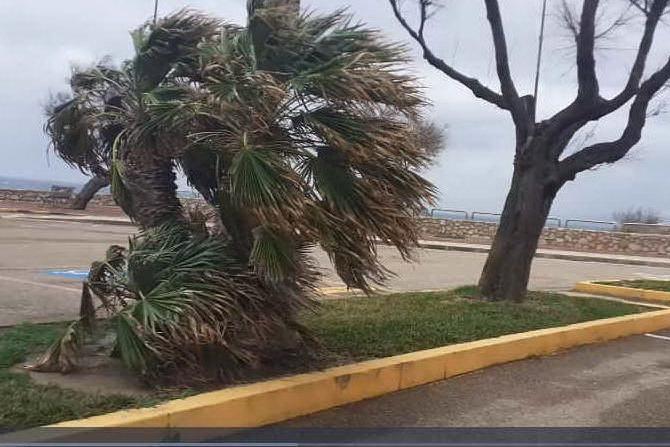 Nord Sardegna: raffiche di vento a 100 km all'ora