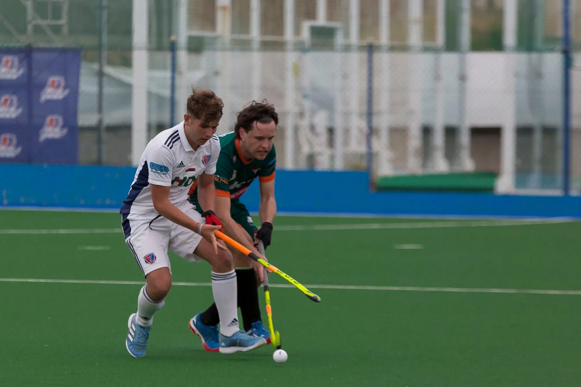 Nicola Palmas (in maglia bianca) in azione durante Ferrini-Valchisone (foto Carla D'Alberto)