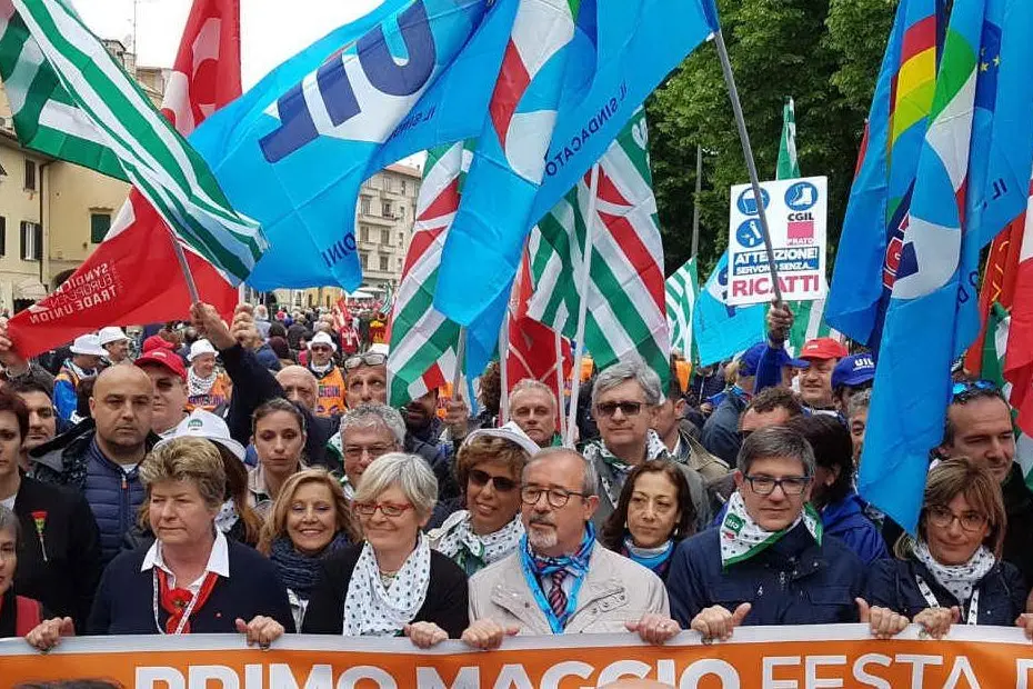 La partenza del corteo a Prato