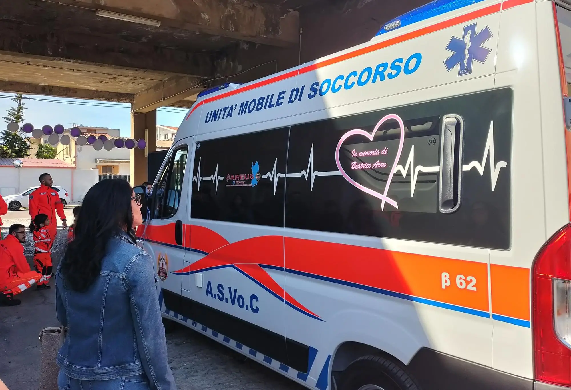 Carbonia la nuova ambulanza dei volontari Asvoc in memoria di