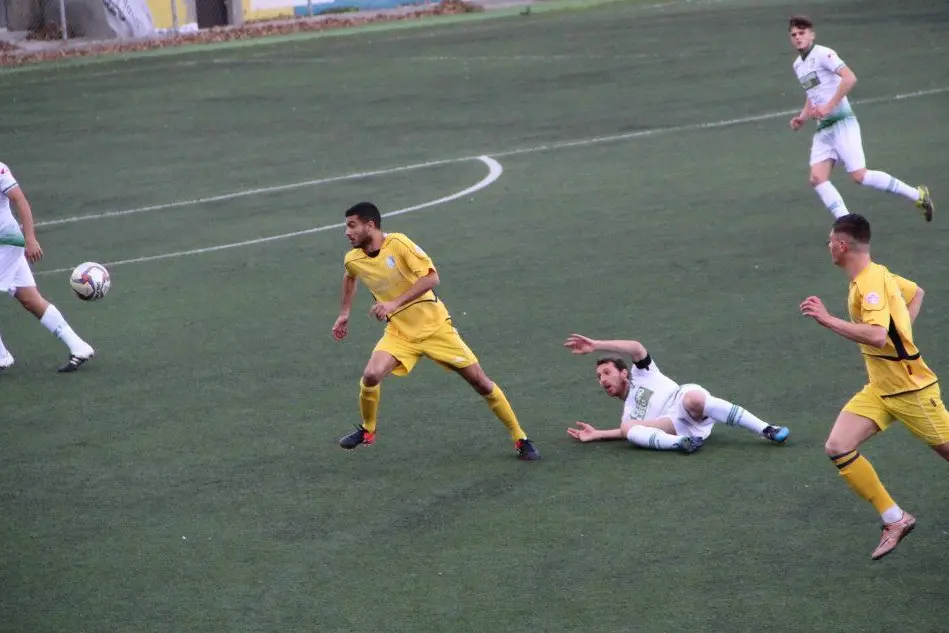 Un momento della partita Muravera - Avezzano
