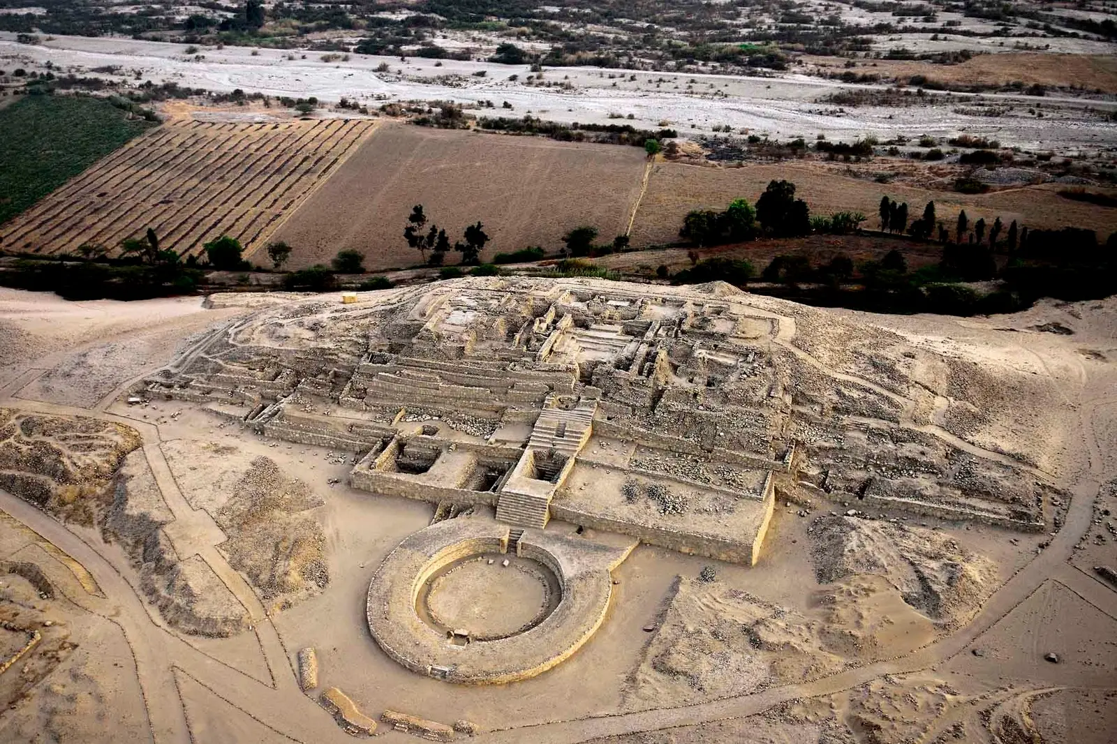 Veduta delle rovine di Caral, in Perù