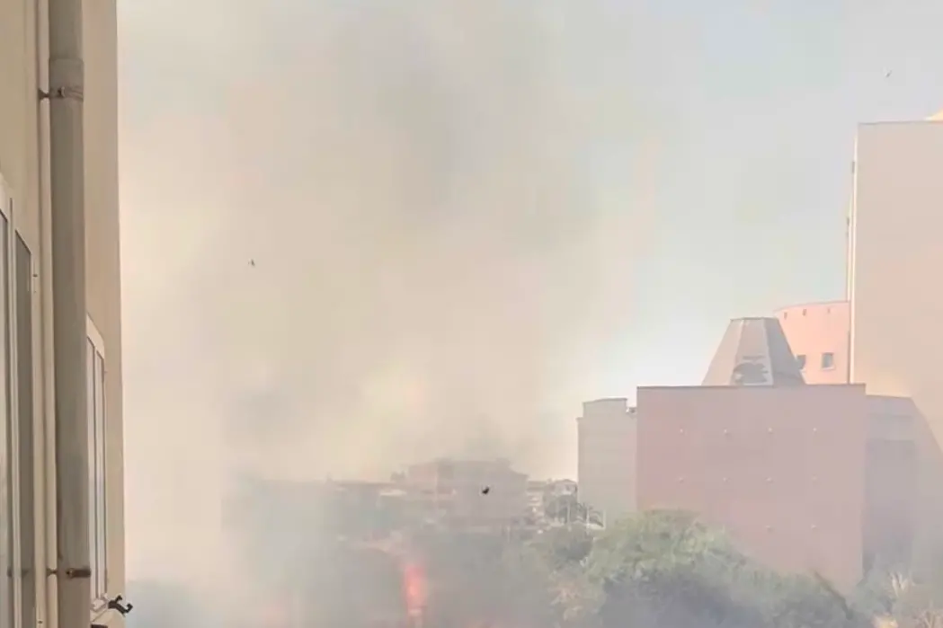 Incendio Pitz'e Serra (foto Lai)
