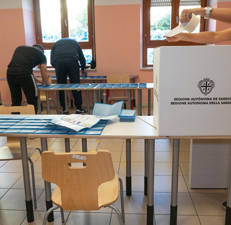 Candidati in trasferta ed ex rivali ora alleati, la corsa è cominciata