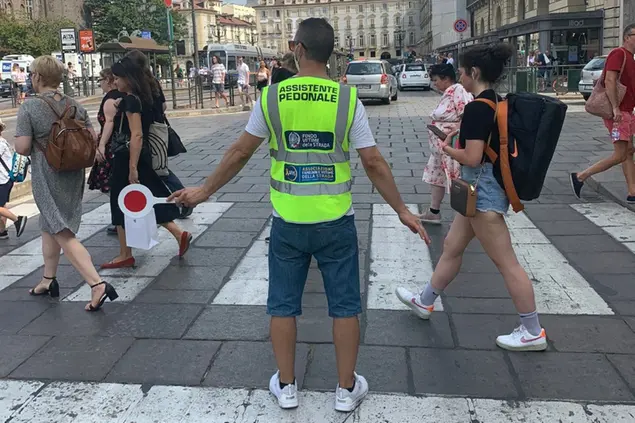 Un assistente pedonale (Foto Afvs)
