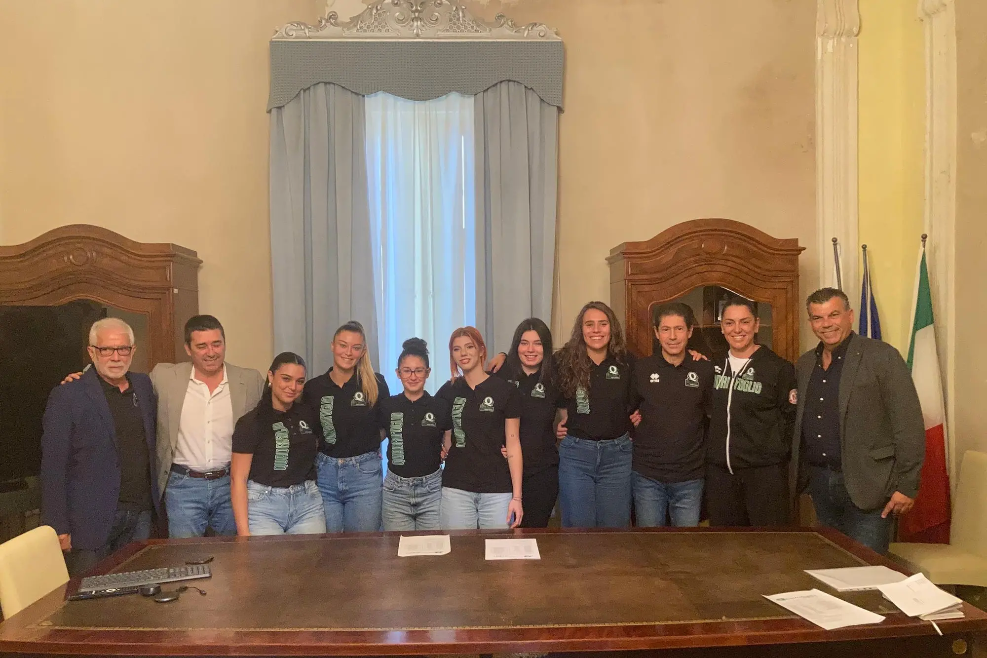 La squadra femminile Quadrifoglio Volley di Porto Torres (foto Pala)