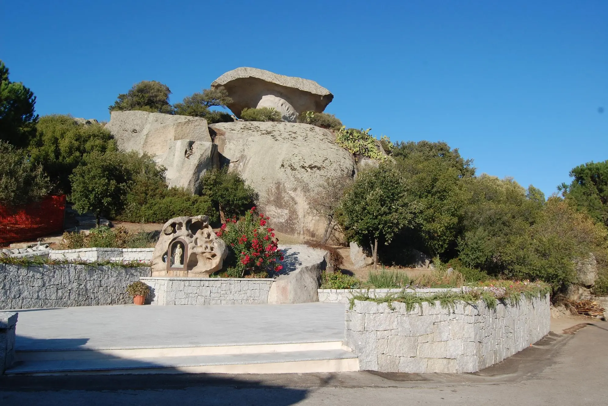 Arzachena. Roccia del fungo