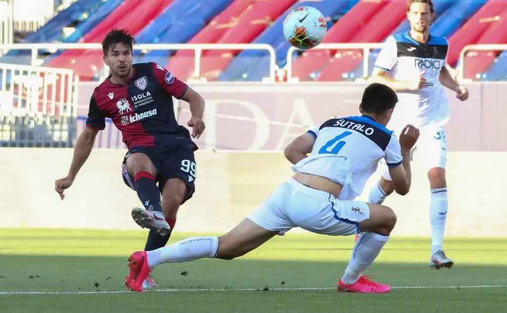 Il gol annullato a Simeone (Ansa)