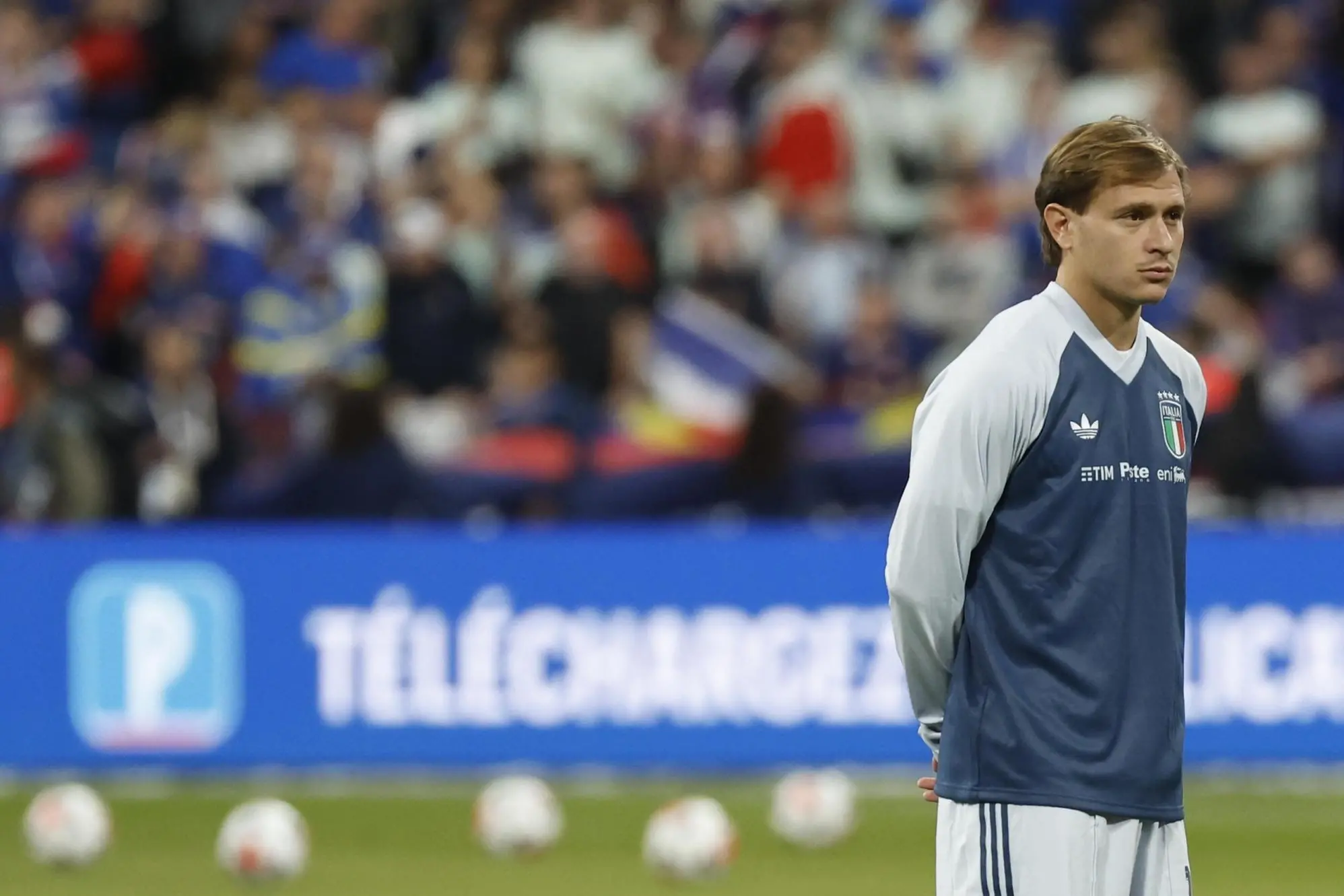 Nations League, Barella: «Avevamo bisogno di forza, del cannonau, per ritrovare fiducia» epa13277933 Nicolo Barella of Italy looks on during a warm-up before the UEFA Nations League match between France and Italy in Saint-Denis, France, 02 October 2026 (issued 03 October 2026). EPA/MOHAMMED BADRA