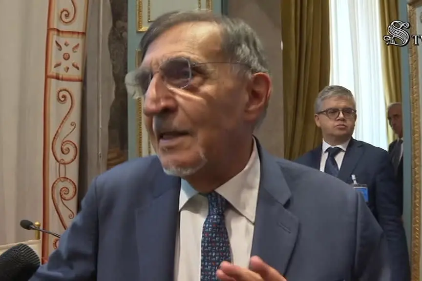 Vigilanza Rai, La Russa: serve dialogo, no a muro contro muro partiti