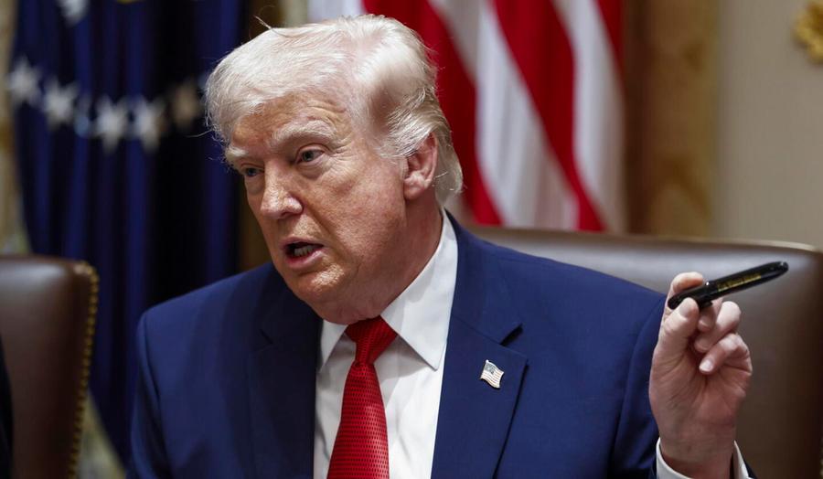 Insider trading, bufera su Trump