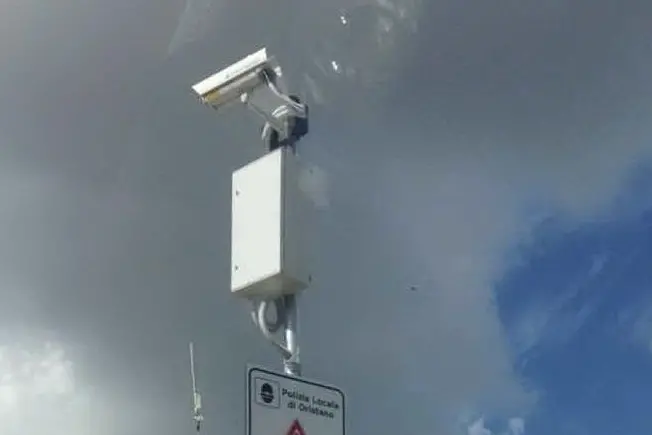 Una delle telecamere a Oristano (Foto E.Sanna)