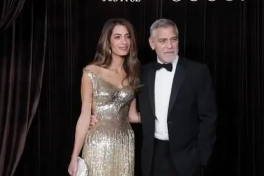 George e Amal Clooney a Londra premiano chi lotta per giustizia