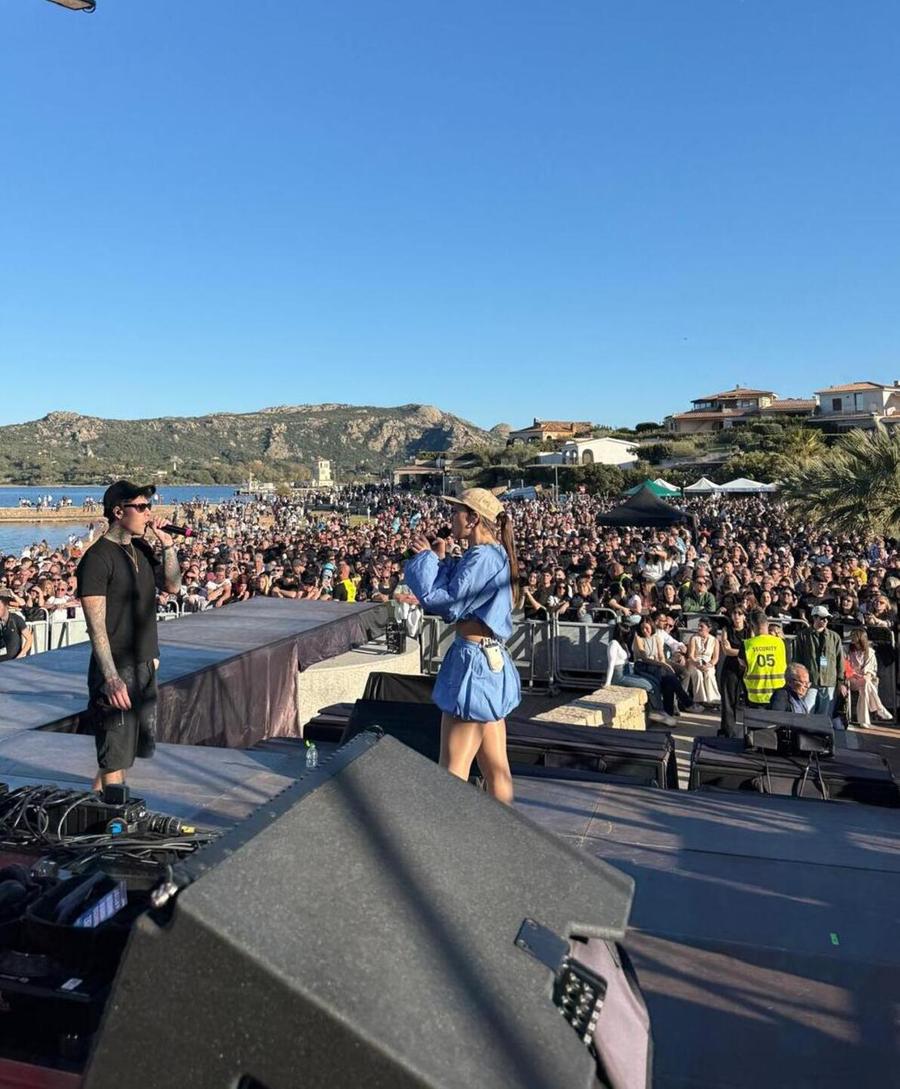 Fedez e Michielin, la festa è a Cannigione