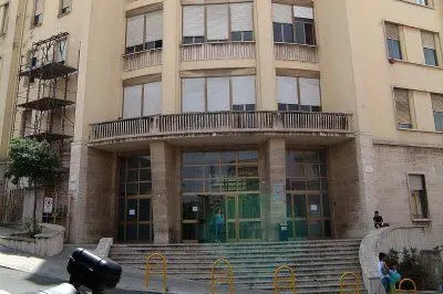 L'ingresso della clinica Macciotta a Cagliari