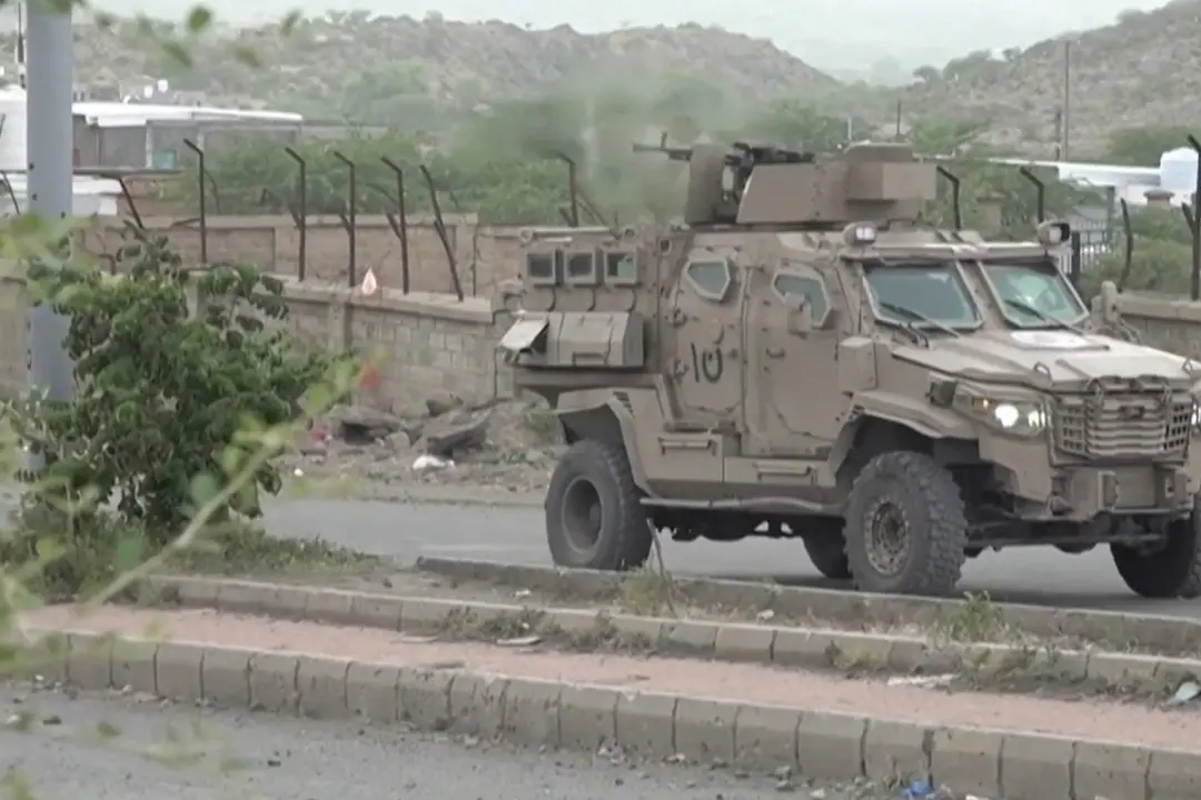 Yemen, proseguono gli scontri fra Houthi e regolari sostenuti dall'Arabia