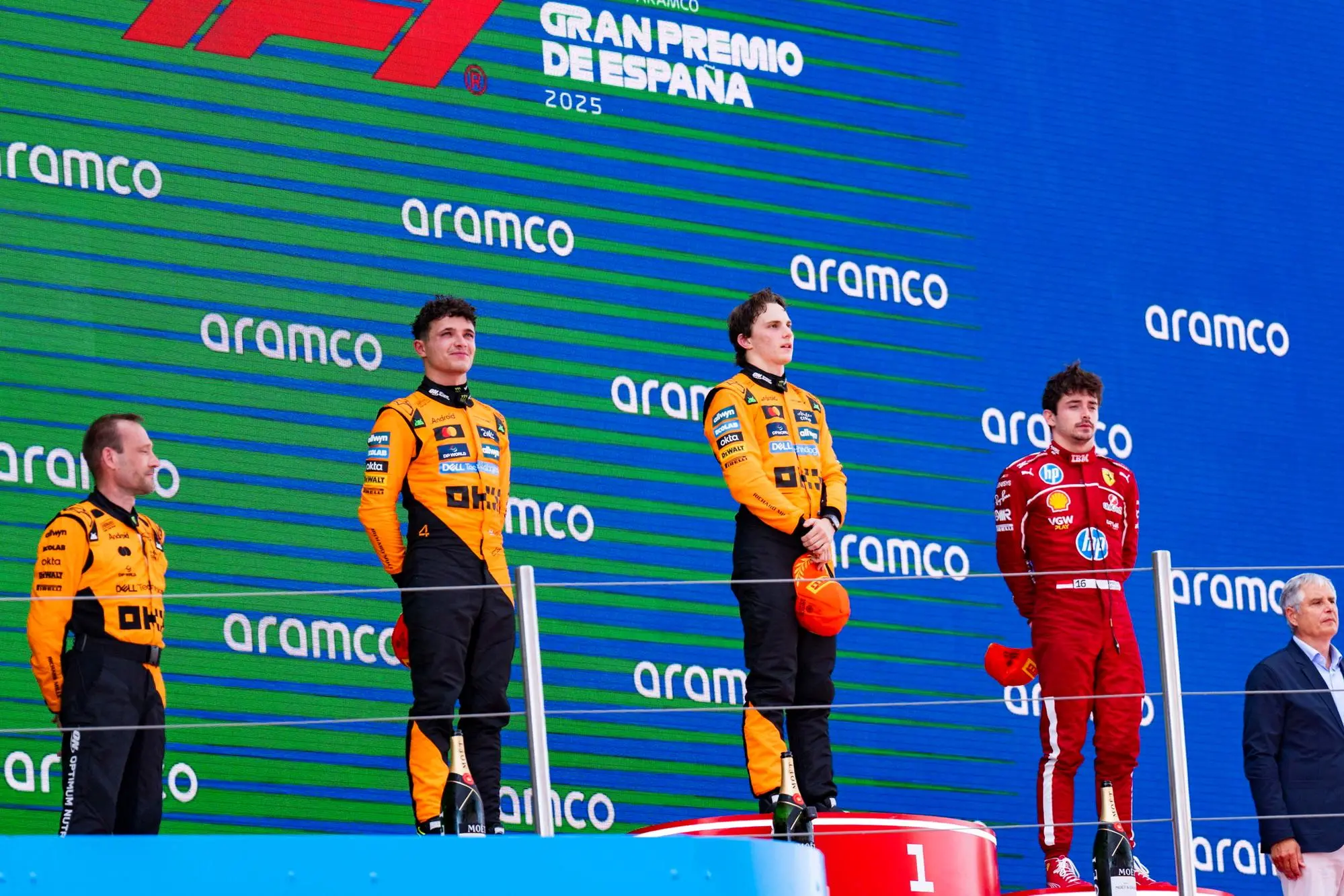 Il podio al Gp di Spagna (Ansa-Epa)