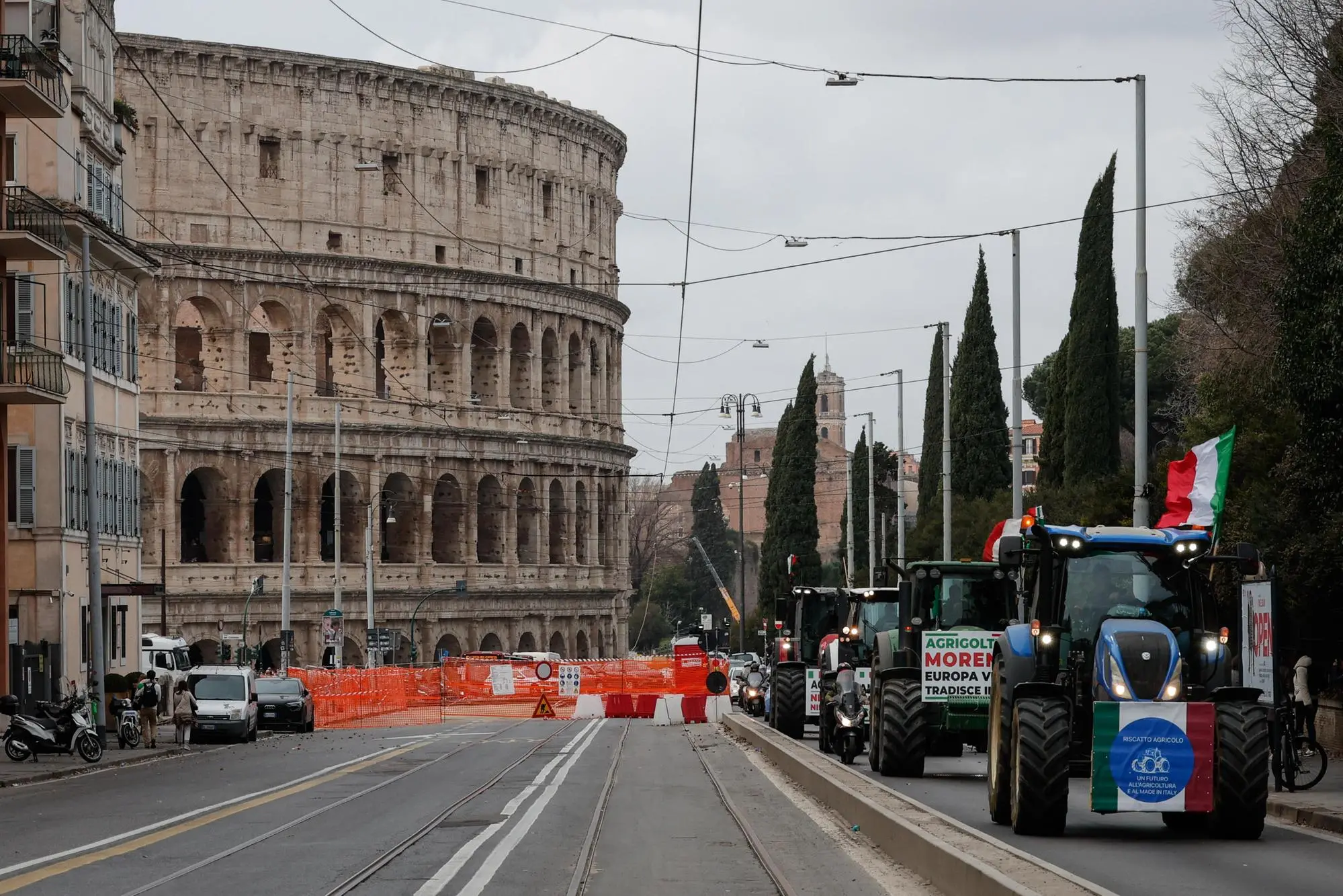 I trattori a Roma (foto Ansa)