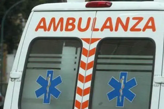 Un'ambulanza