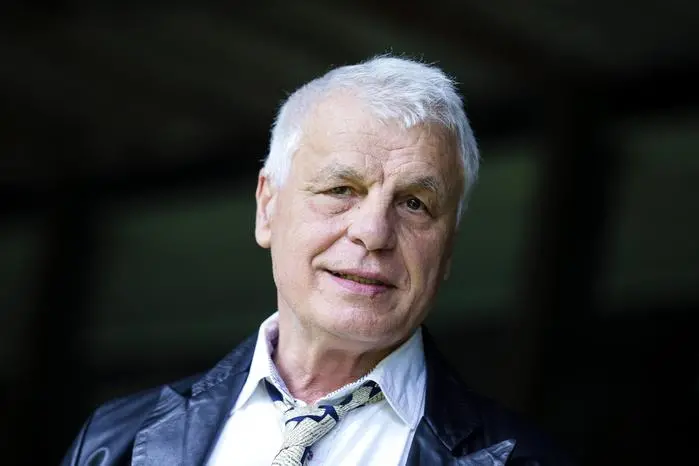 Numerosi i suoi successi, da &quot;Un eroe borghese&quot; ad &quot;Ernesto&quot;