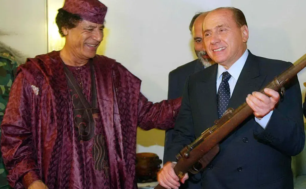 Con Berlusconi a Tripoli nel 2002