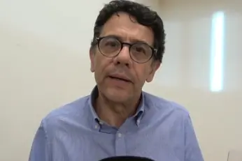 "Dialoghi" all'ex Museo Regio: Gianni Giugnini racconta la storia di Video on Line
