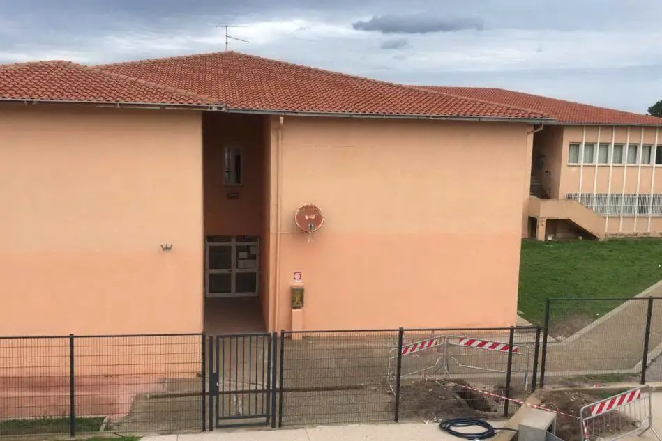 La scuola primaria di Valledoria (foto Tellini)