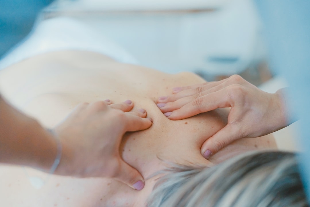 Clienti sedati e derubati durante i massaggi: altre tre denunce per Tiziana Morandi
