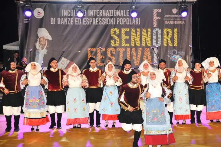 Gruppo folk di Sennori (foto concessa)